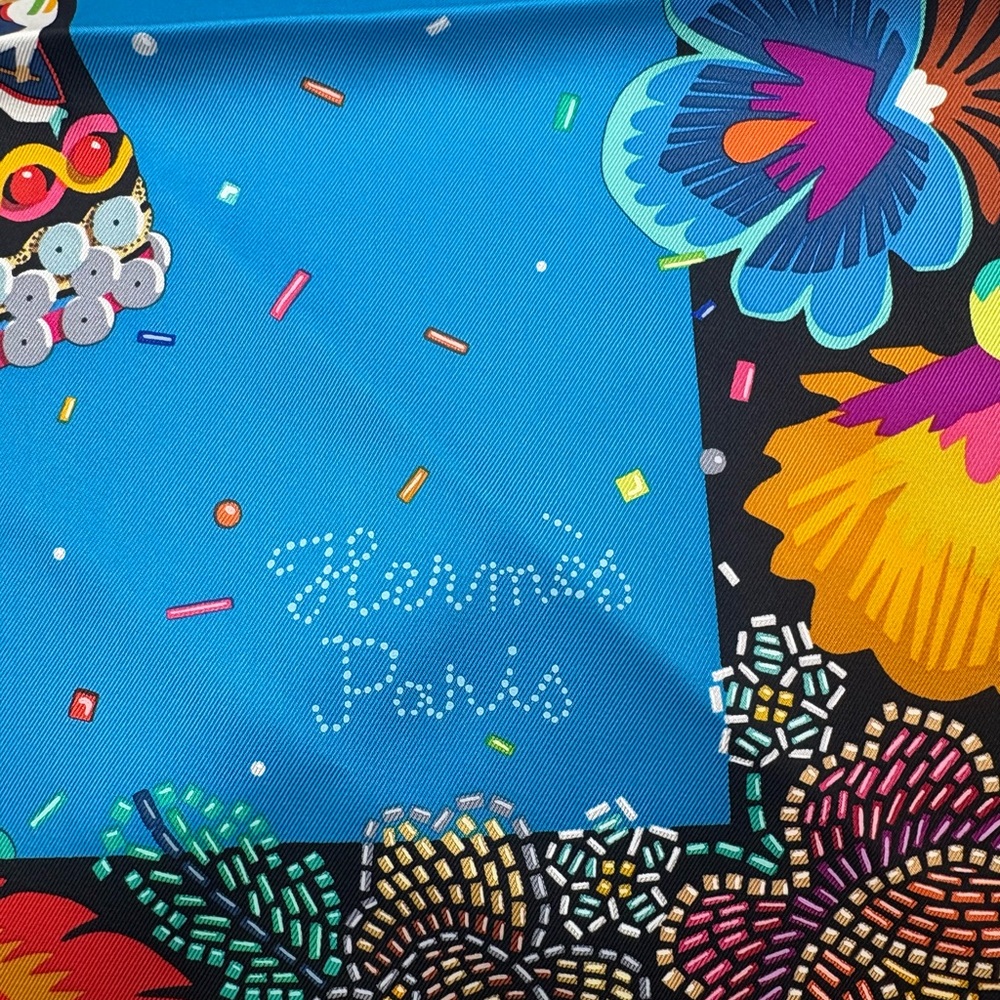 Hermes "Costume de Fête" Scarf 100% Silk New Never Used Authentic No Box - Picture 2 of 7